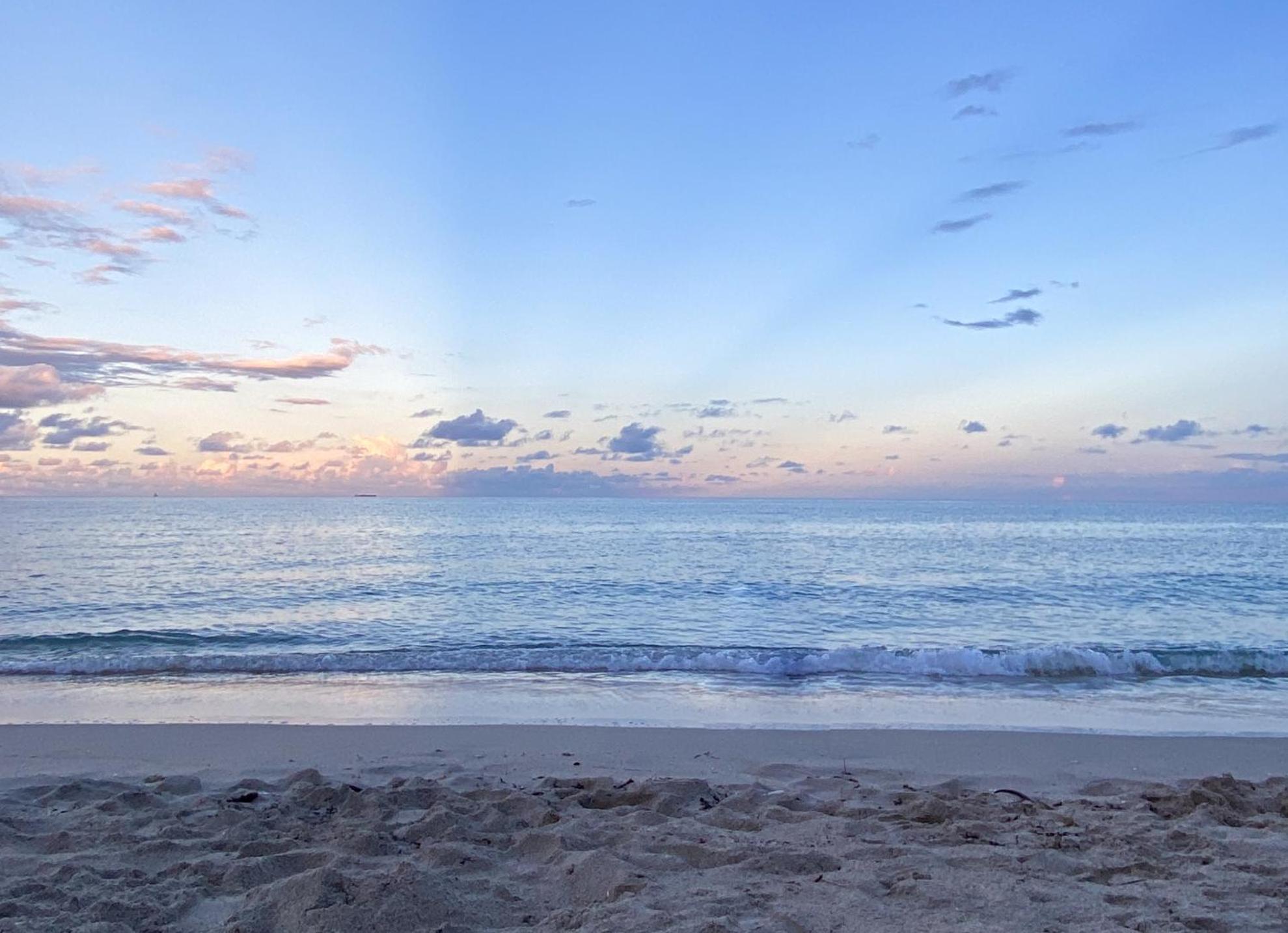 Departamento Frente Al Mar Con Salida Directa A Playa. Apartment Hollywood Luaran gambar