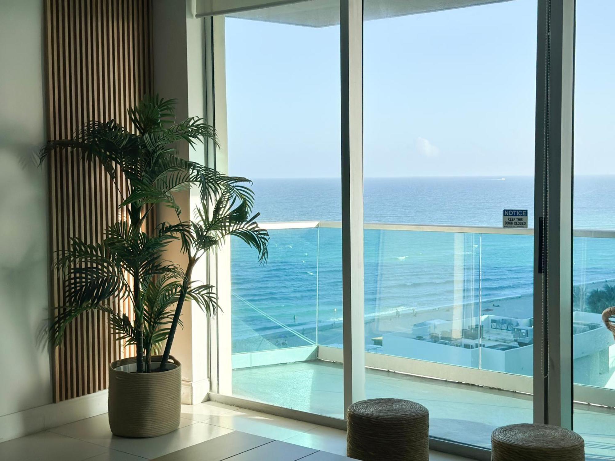 Departamento Frente Al Mar Con Salida Directa A Playa. Apartment Hollywood Luaran gambar